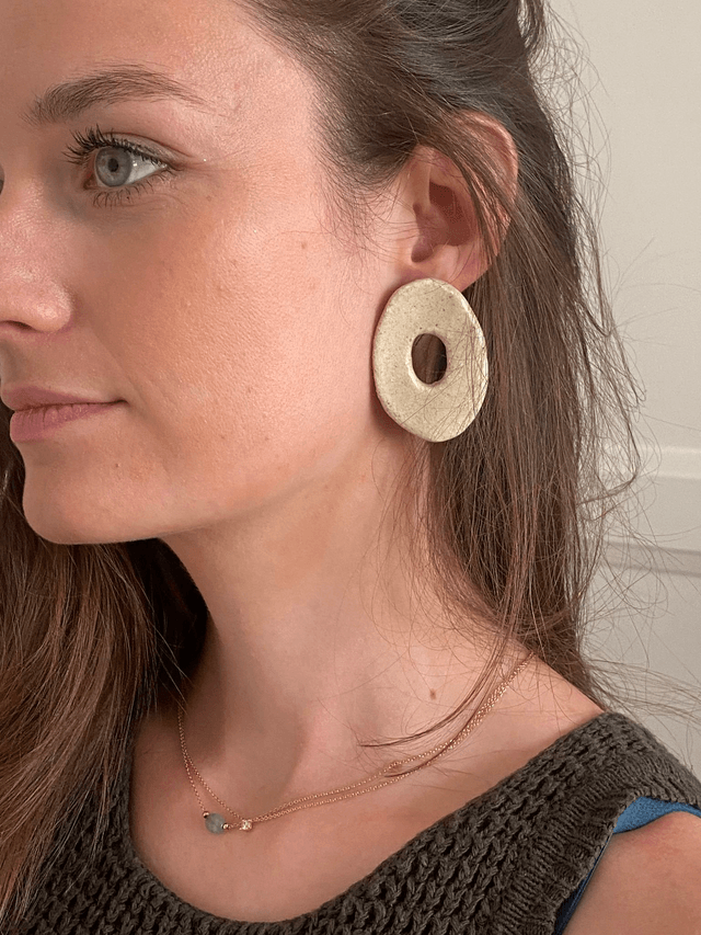 Boucles d'oreilles Hestia coloris sable