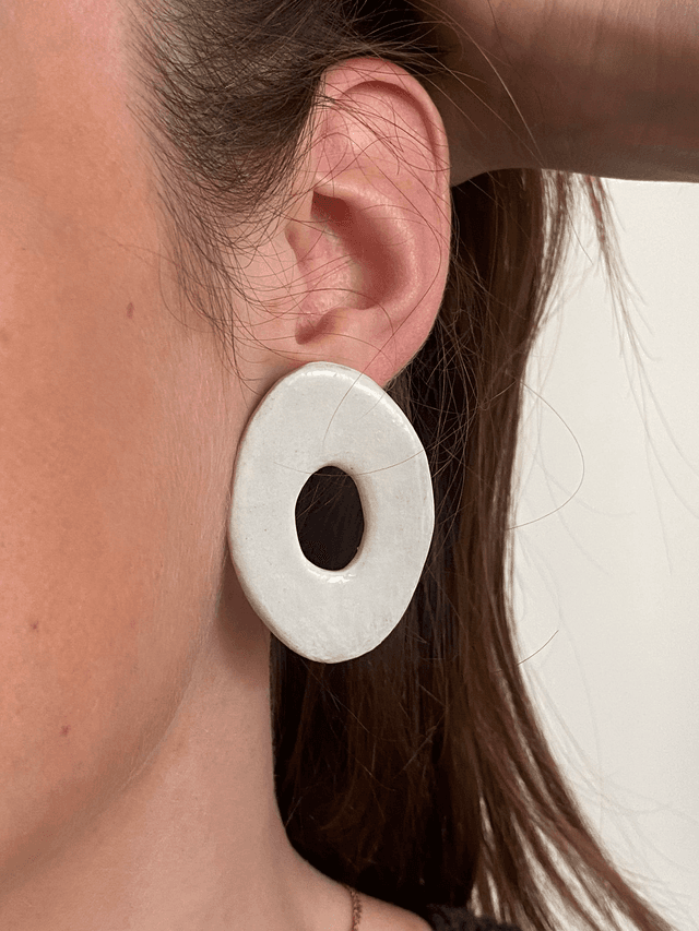 Boucles d&#039;oreilles Hestia coloris blanc